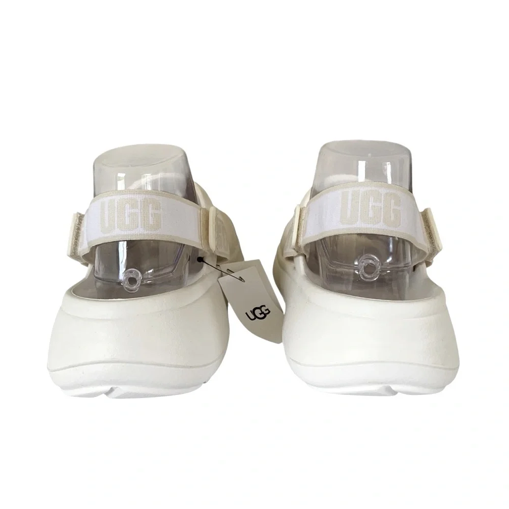 UGG White Sport Yeah Sandals M’s 6 Or W’s 7.5 (Beach Resort Spa Summer Unisex)